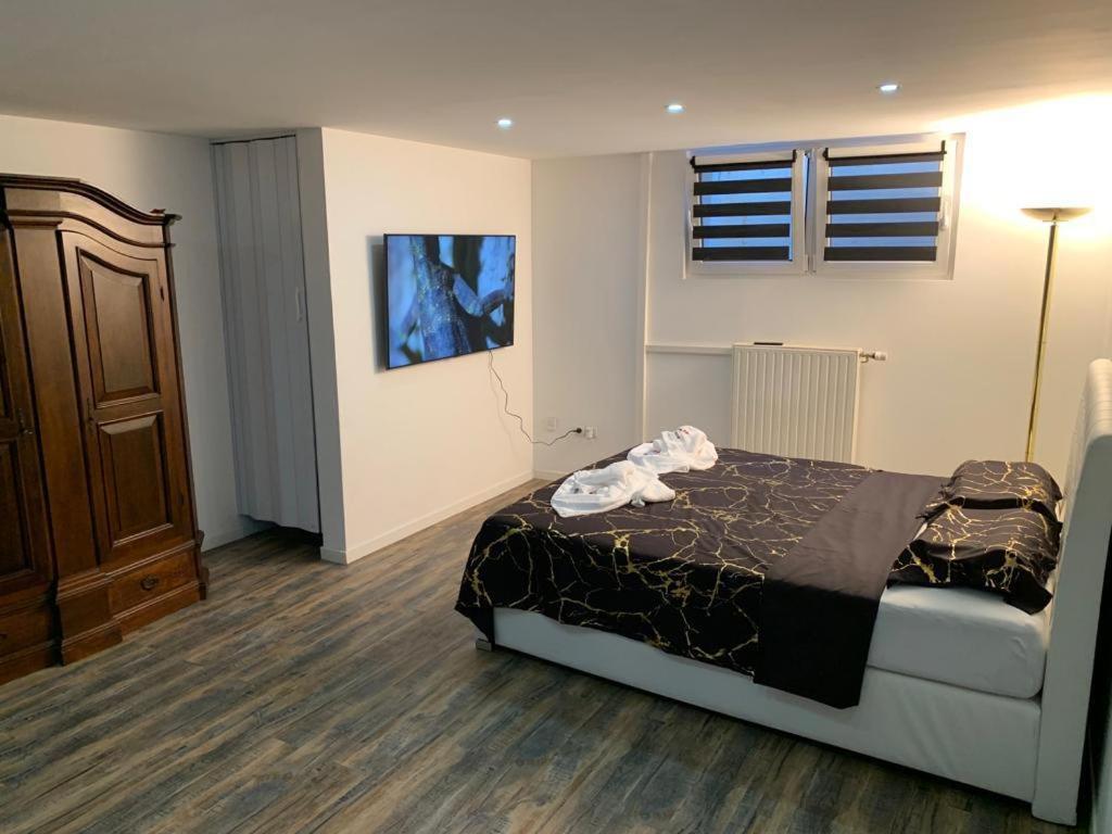 Studio 45M2 Tres Calme Village-Neuf 外观 照片